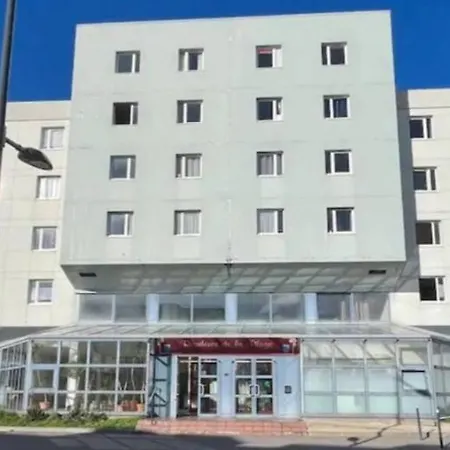 Apartman - Front De *