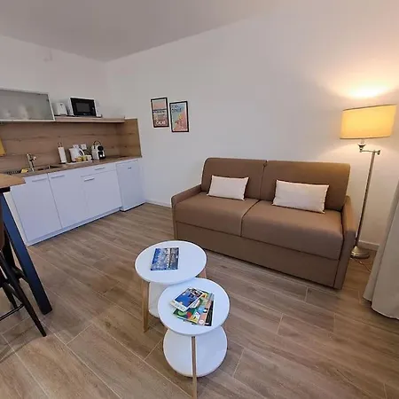 - Magnifique - Front De Apartment *