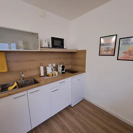 Apartment - Front De